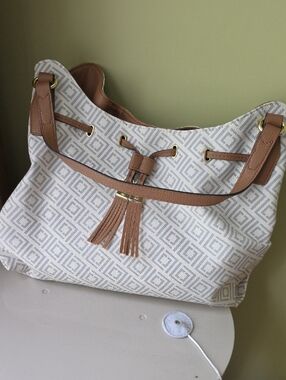 Liz Claiborne Neutral Geometric Tote with Tan Trim